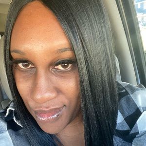 Meet your Posher, Tisha